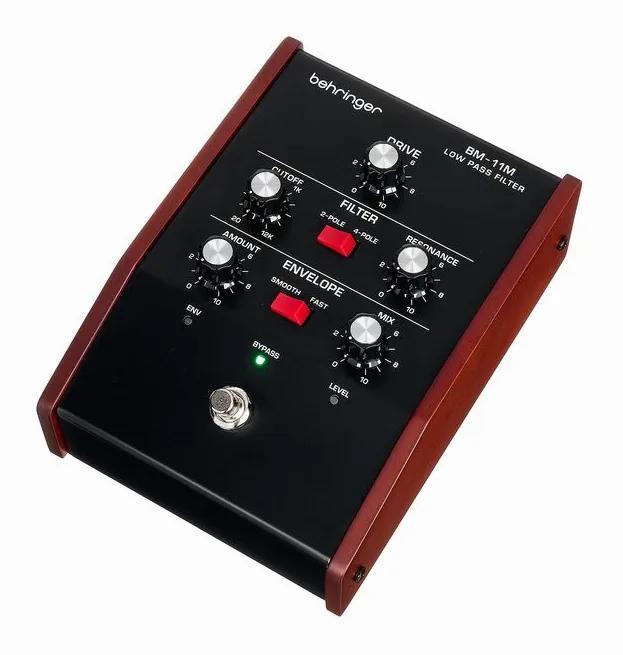 Behringer BM-11M Low Pass Filter, gráfica de la carcasa superior