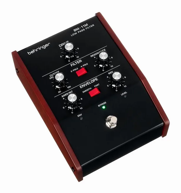 Behringer BM-11M Low Pass Filter, led e interruptor de pedal