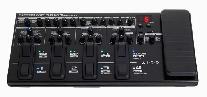 Boss ME-90, panel de controles en primer plano