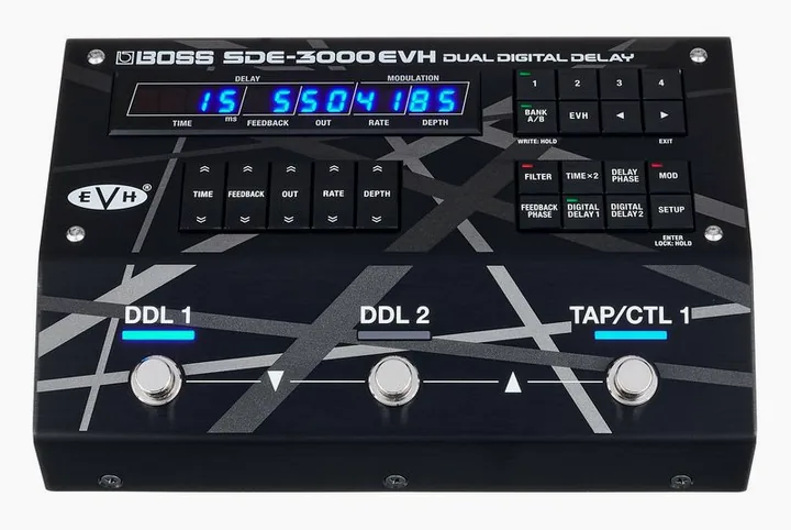 Boss SDE-3000 EVH Dual Delay, entradas y salidas laterales
