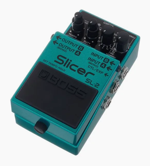 Boss SL-2 Slicer, led e interruptor de pedal