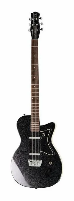 Danelectro 56 Baritone Black Metal Flake visto de frente