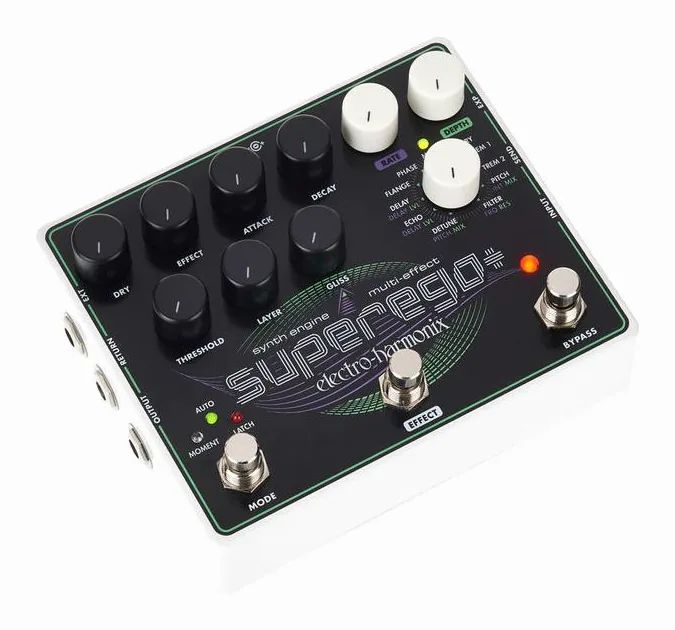 Electro Harmonix Superego Plus, gráfica de la carcasa superior