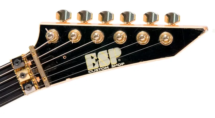 ESP Alexi Arrow Head Legacy, pastillas y mandos de control
