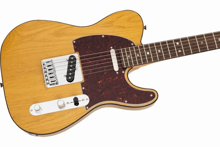 Fender MIJ Active Modern Tele RW VNT, curvas del cuerpo vistas desde arriba