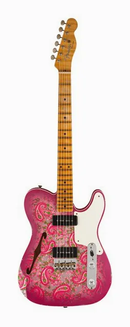Fender Tele Dual P90 Black Paisley en primer plano frontal