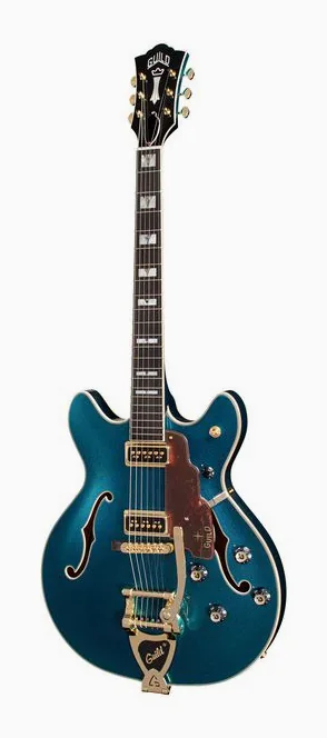 Guild Starfire Custom DC GVT BM en primer plano frontal