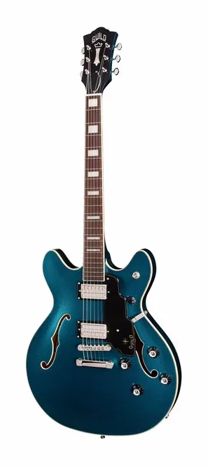 Guild Starfire Deluxe DC GVT CH en primer plano frontal