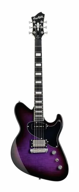 Hagstrom Adina Purple Burst encuadrado de frente sobre fondo neutro