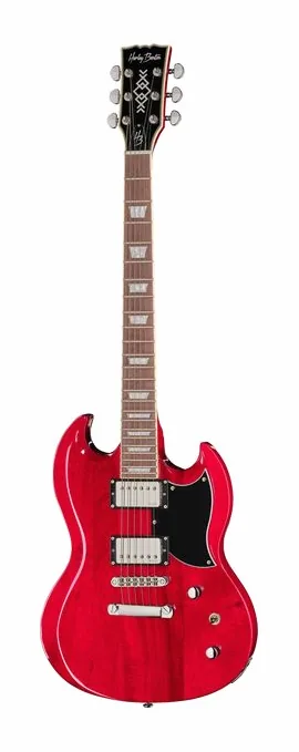 Harley Benton DC-Custom II 612 Cherry encuadrado de frente sobre fondo neutro