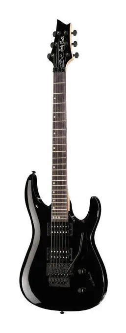 Harley Benton R-456FR BK Progressive Series encuadrado de frente sobre fondo neutro