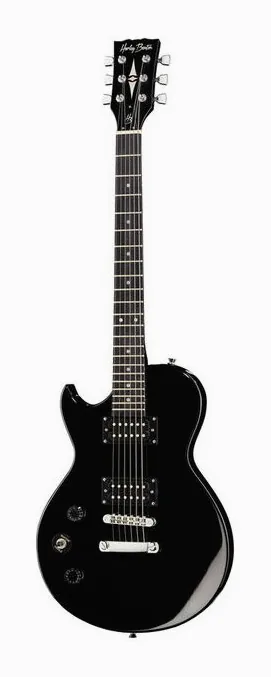 Harley Benton SC-200LH BK Student Series encuadrado de frente sobre fondo neutro