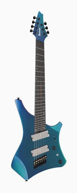 Ibanez A527-NSH encuadrado de frente sobre fondo neutro