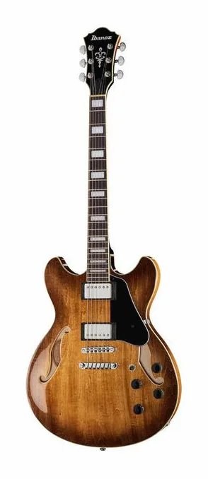 Ibanez AS73-TBC encuadrado de frente sobre fondo neutro