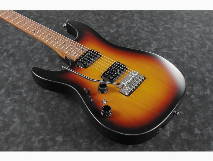 Ibanez AZ2402L-TFF Prestige, cuerpo y acabado en primer plano