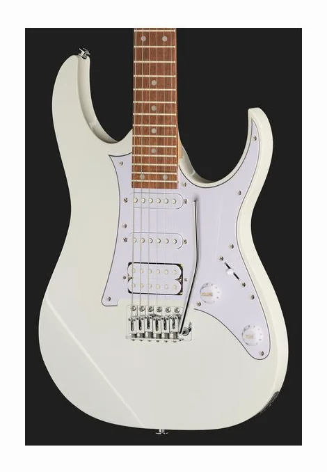 Ibanez GRG140-WH, cuerpo y acabado en primer plano