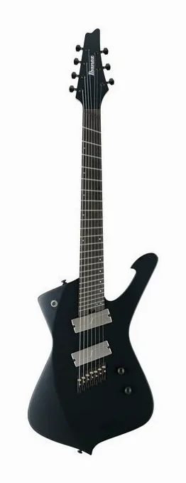 Ibanez ICMS721-IPT Iceman w/GB encuadrado de frente sobre fondo neutro