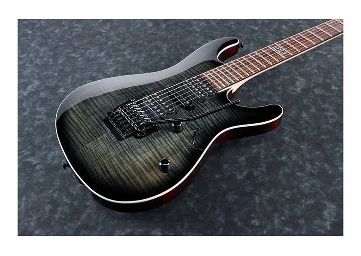 Ibanez KIKO10BP, puente y clavijeros de afinación