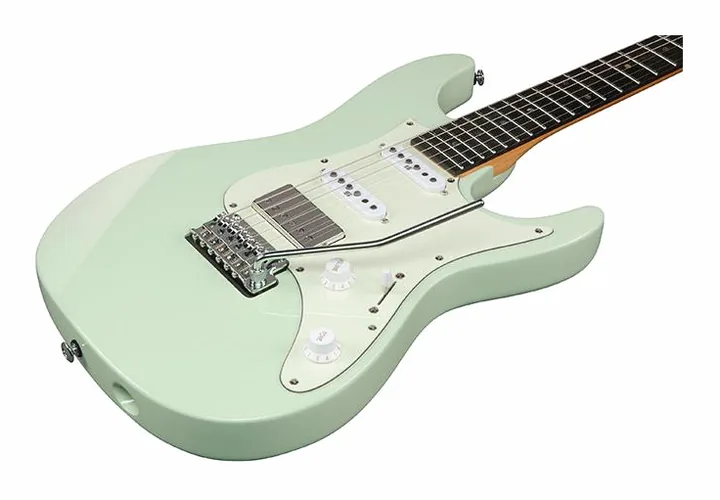 Ibanez LM10-MG, cejuela y primeras posiciones del diapasón