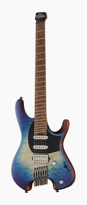 Ibanez QX54QM-BSM fotografiado de frente