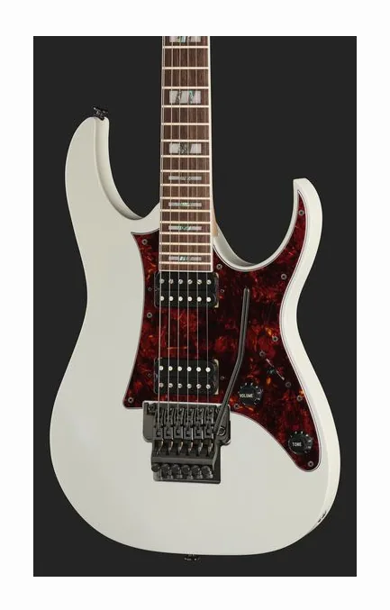 Ibanez RG653DX-WHF, cuerpo y acabado en primer plano