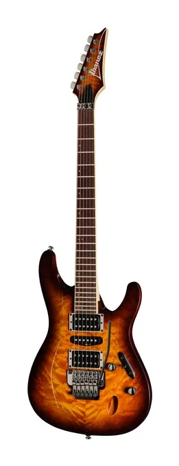 Ibanez S670QM-DEB encuadrado de frente sobre fondo neutro