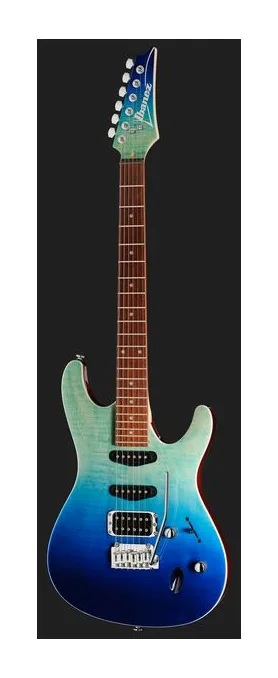 Ibanez SA260FM-BRG, pastillas y mandos de control