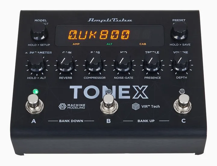 IK Multimedia ToneX Pedal, mandos y selector de canales