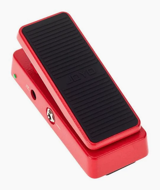 Joyo Multifunction Wah / Volume, entradas y salidas laterales