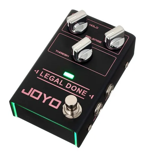 Joyo R-23 Legal Done Noisegate encuadrado de frente sobre fondo neutro