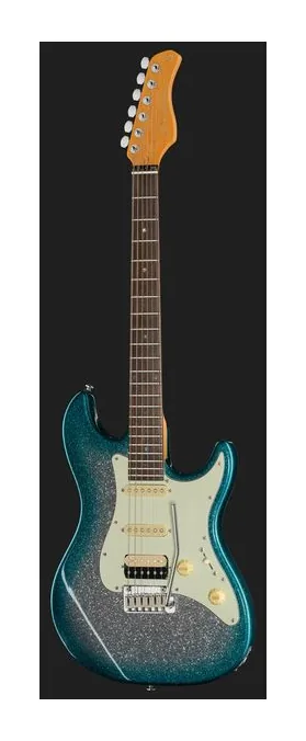 Larry Carlton S7 HSS SB New Gen, cuerpo y acabado en primer plano