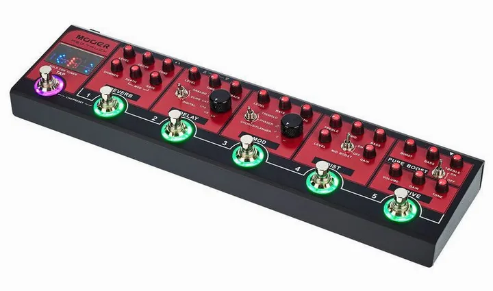 Mooer Red Truck, mandos vistos desde arriba