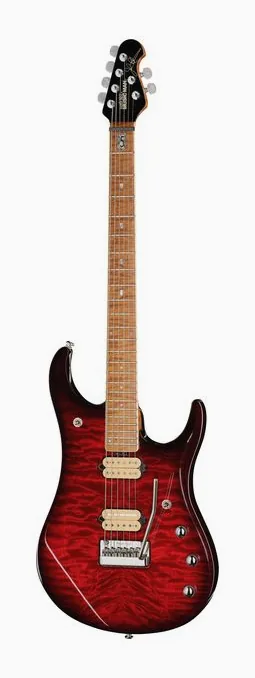 Music Man JP15 Baritone BFR Cherry CS encuadrado de frente sobre fondo neutro
