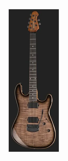 Music Man Sabre HT Blackout, puente y clavijeros de afinación