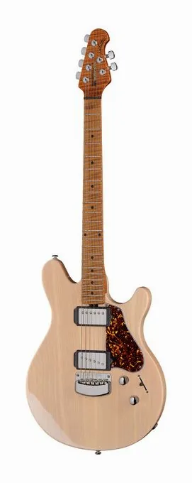 Music Man Valentine Trans Buttermilk visto de frente
