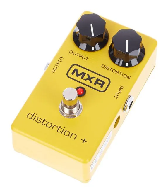 MXR Distortion + visto de frente
