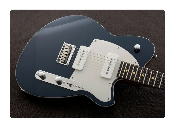 Reverend Charger 290 High Tide Blue, perfil lateral del cuerpo