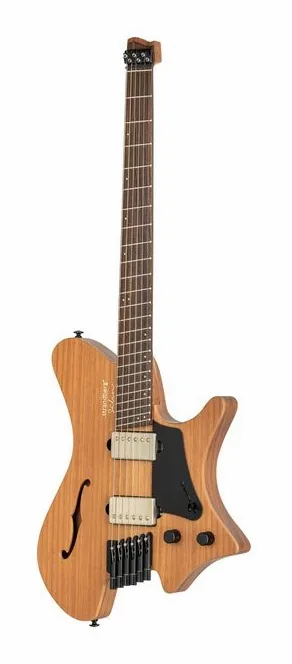 Strandberg Sälen Jazz NX Natural encuadrado de frente sobre fondo neutro