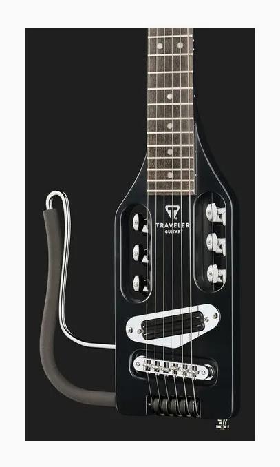 Traveler Guitar Electric Ultra Light Black, cuerpo y acabado en primer plano