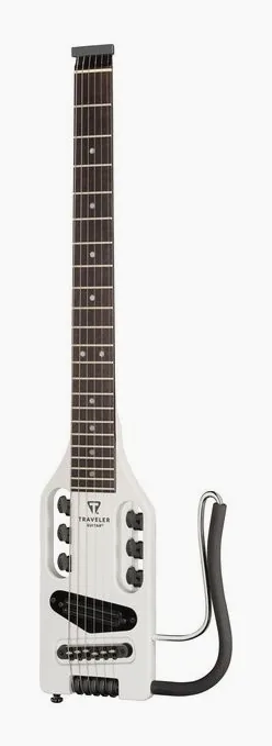 Traveler Guitar Ultra Light Electric SW encuadrado de frente sobre fondo neutro