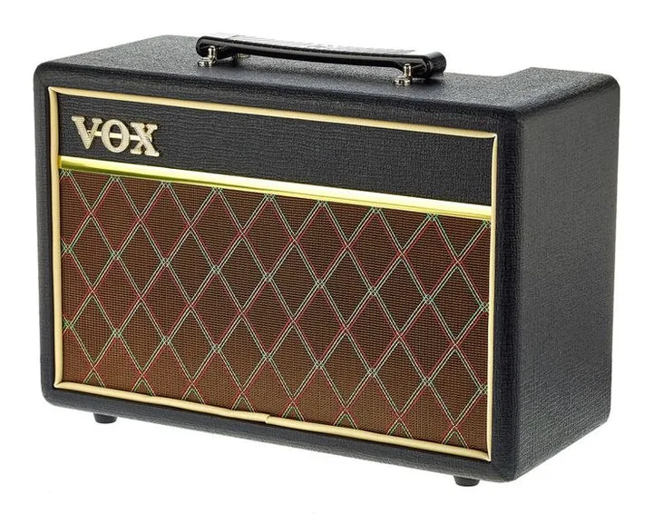 Vox Pathfinder 10, parte trasera con las conexiones