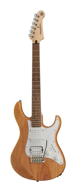 Yamaha Pacifica 112J OVS visto de frente