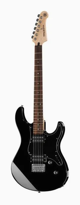 Yamaha Pacifica 120H BK visto de frente